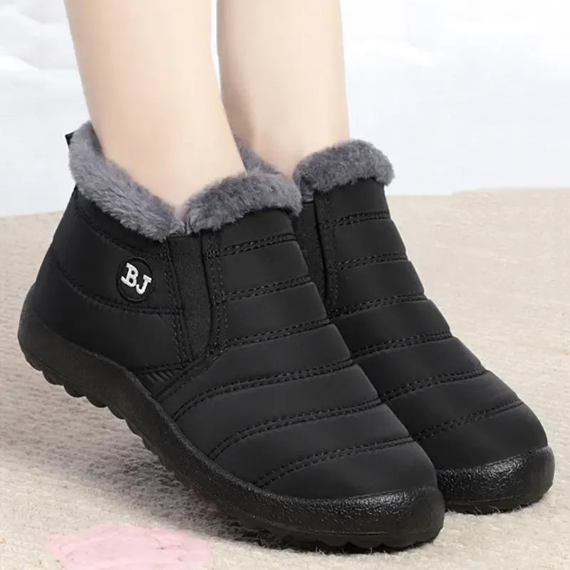 Women Premium Warm & Comfy Snow Boots