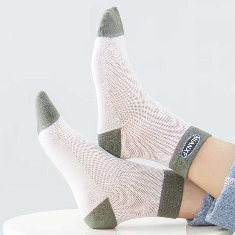 Anti-Odor Mesh Breathable Sports Socks